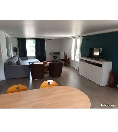 Tik69 Appartement Craponne Buitenkant foto