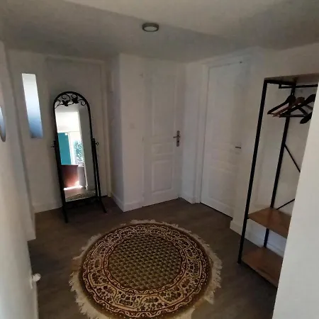 Tik69 Appartement Craponne Buitenkant foto
